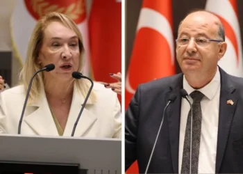 Sağlıkta “kaos” var suçlamasına yanıt, “devraldığımız yerden çok daha ileriye taşıdık”