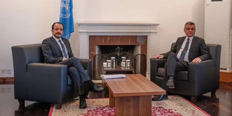 Rum basını: Liderler görüşmesi olumlu geçti