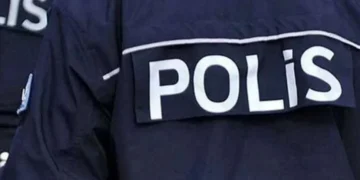 Trafik kontrolü için durduruldu: Aracında 64 adet av tüfeği fişeği bulundu