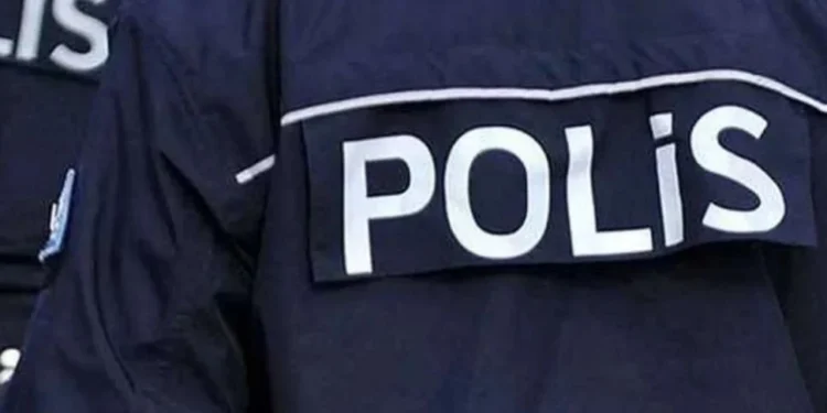 Trafik kontrolü için durduruldu: Aracında 64 adet av tüfeği fişeği bulundu