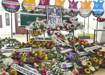 Sevgül Uludağ son yolculuğuna uğurlandı