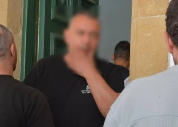Bin 900 kilo kaçak et ile yakalandı