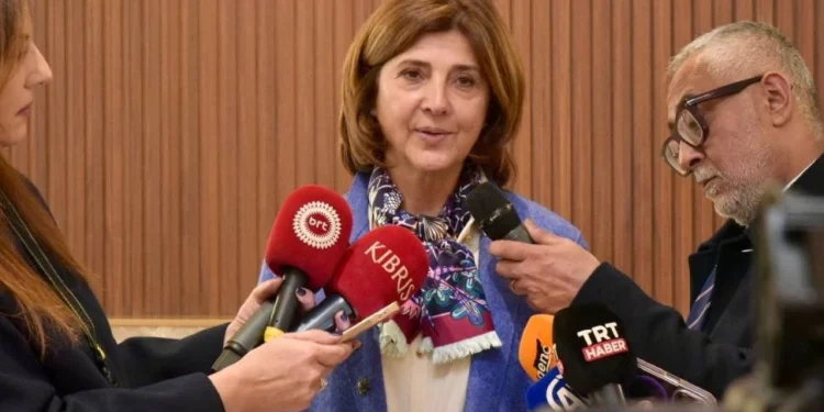 Holguin, Temmuz sonu Kıbrıs’a geliyor; 5+1’in koşulları ortaya çıkacak